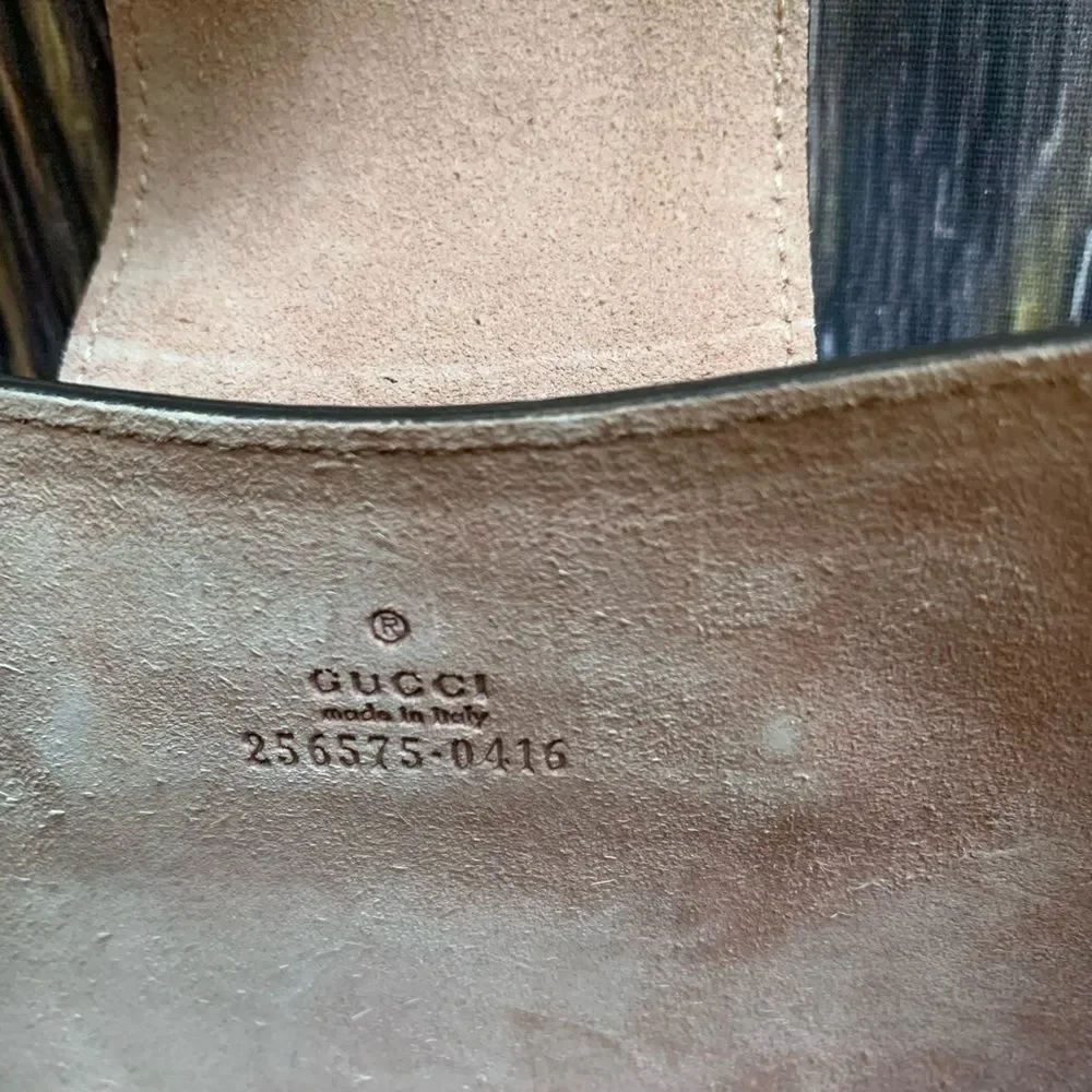 GUCCI 256575-0416 GG GUCCISSIMA LEATHER CARRIER SLEEVE/CASE for iPad etc.